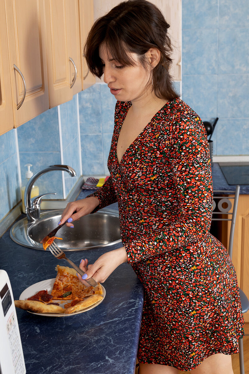 Любовь, 63 года, 5 размер груди